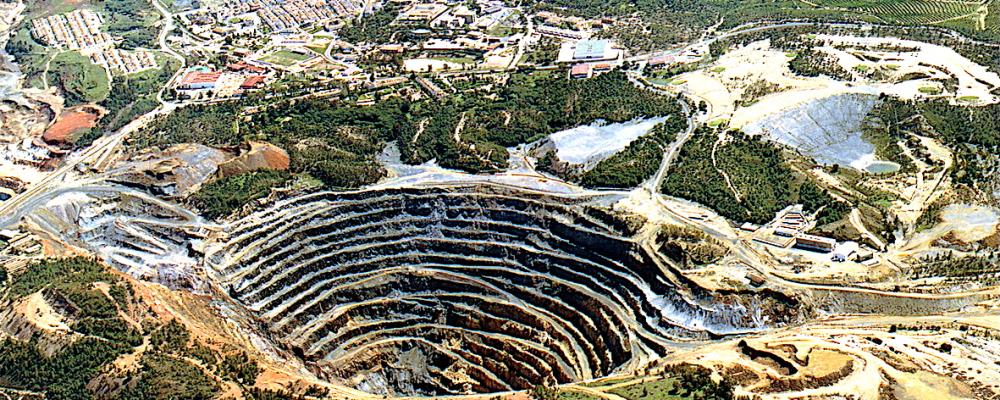 Spansk gruvdrift i området Cuenca Minera de Riotinto-Nerva. Foto: Wikipedia Commons Lic. Kredit: Junta Informa