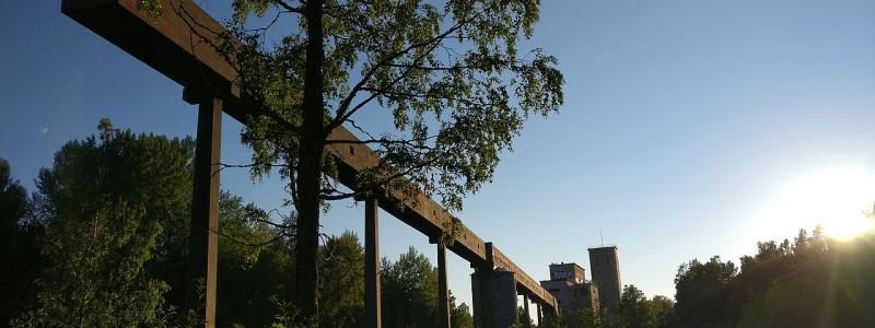Ramhälls gruvor är en nedlagd gruva i Uppland. Foto: Oxiq/Wikimedia Commons