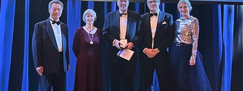  Medaljutdelning på Jernkontorets 275 årsjubileum. Från vänster Martin Pei, teknisk direktör SSAB, Rachel Pettersson, forskningschef Jernkontoret, Göran Björkman, vd och koncernchef Alleima, Martin Lindqvist, vd och koncernchef SSAB och Annika Roos, vd Jernkontoret. Foto: Kristina Grewin, Jernkontoret