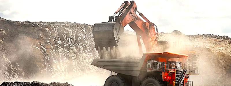 I verkligheten förädlas cirka 90 procent av de metaller som utvinns i Finland inom landet. Dessutom importerar Finland ungefär fyra gånger mer metallkoncentrat än vad som exporteras. Foto: Gruvföretaget Talvivaara.