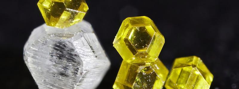 Syntetiska diamanter. Foto: Bilovitsky