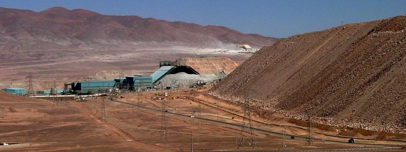 Escondida i Chile är världens största gruva. Foto: Bpierreb/Wikimedia Commons