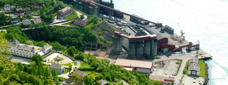 Smältverk i Norge där Eramet har tre anläggningar. Foto: David40226543_0/Wikimedia Commons