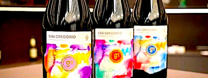 Genom att ta bort det traditionella glansiga utseendet hos digitala etiketter, kan fler producenter nu överväga digitaltryck även för produkter med höga estetiska krav. Foto: Gallus