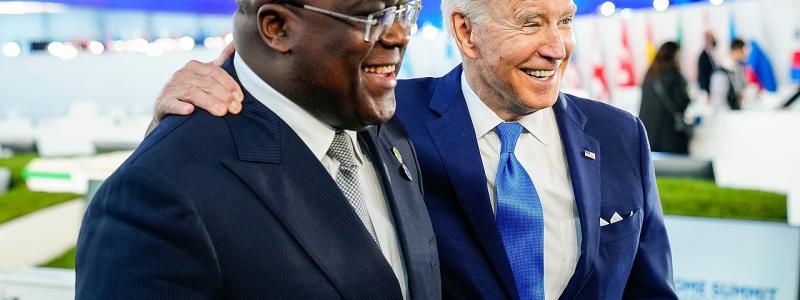 Felix Tshisekedi, president i Kongo-Kinshasa, med USA:s president Joe Biden. Foto: Wikimedia Commons