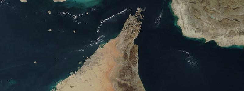 Hormuzsundet. Foto: Modis/Wikimedia Commons