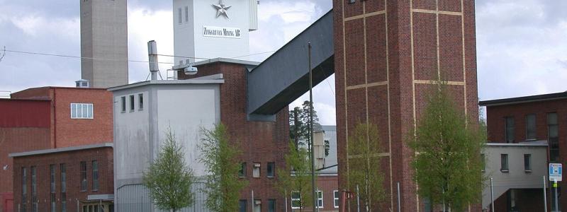 Boliden Zinkgruvan i Askersunds kommun bryter och anrikar zink, bly och kopparmalm och är Sveriges sydligaste underjordsgruva. Foto: Riggwelter/Wikimedia Commons