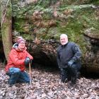 Erik Lundstam, chefsgeolog, till vänster. Peter George, vd, till höger. Foto: Arctic Minerals