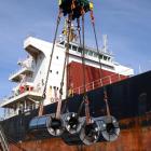 Lastning av exportstål. Foto: VKICL