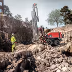 Commando DC310RiE, som borriggen kallas, möjliggör borrning med noll lokala utsläpp och ”avsevärt lägre bullernivåer” jämfört med dieseldriven utrustning. Foto: Sandvik