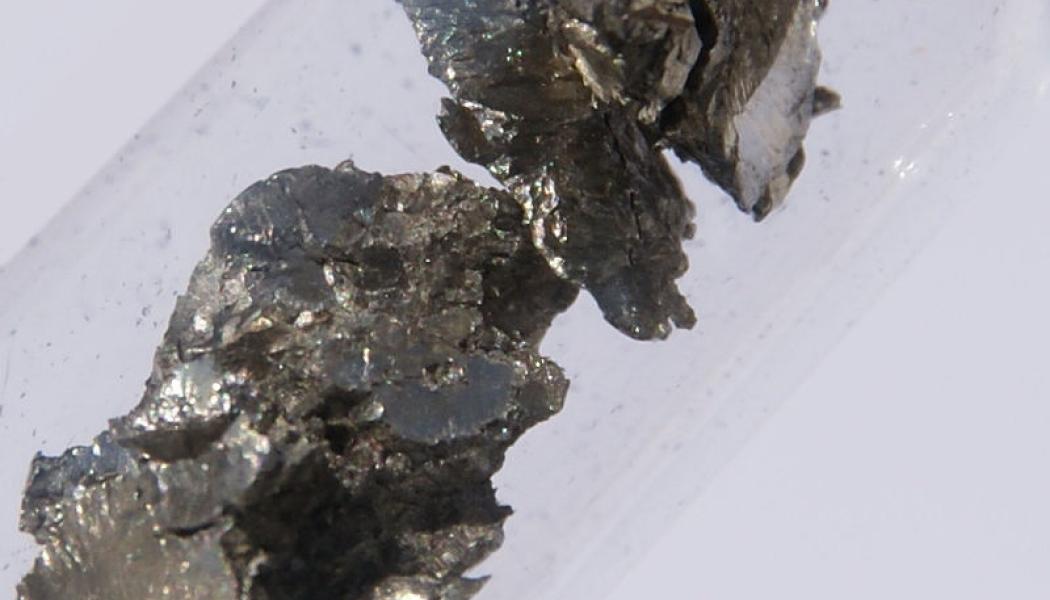 Praseodym. Foto: Jurii - http://images-of-elements.com/praseodymium.php/Wikimedia Commons