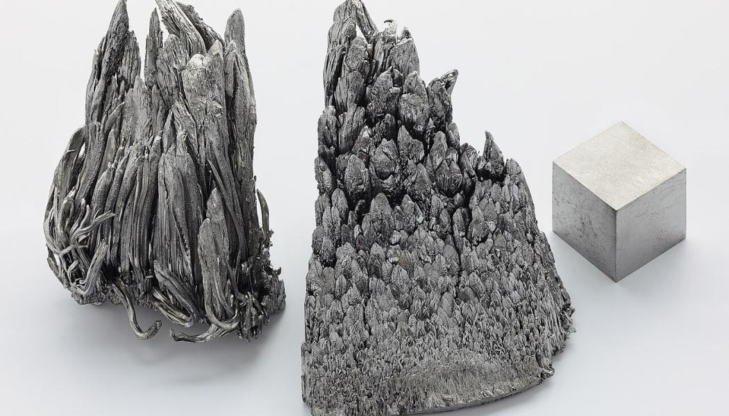 Prospekteringar har påvisat stora mängder yttrium, en av de tunga sällsynta jordartsmetallerna, i Norra Kärr. Foto: Alchemist-hp/Wikimedia Commons 