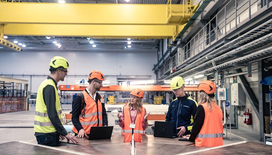 Alleima har tillsammans med KPMG  utvecklat en generativ AI-lösning, Alleima Guru, som ska göra det enklare att söka i tusentals rapporter. Foto: Alleima