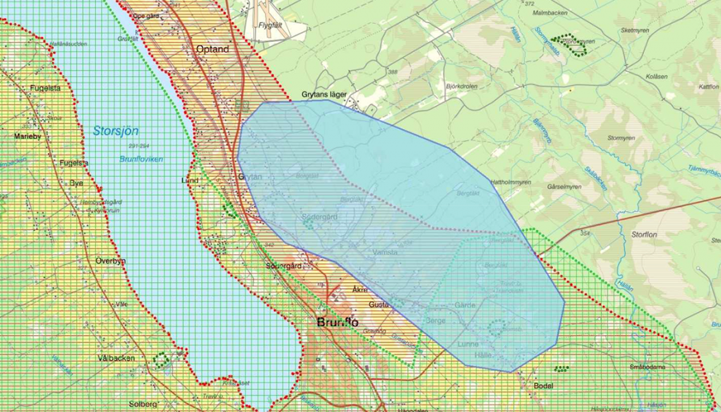 Överlappande riksintresseanspråk omkring Brunflo. Riksintresse (RI) Kulturmiljövård i rött, RI Friluftsliv i ljusgrönt, RI Naturvård i mörkgrönt. RI för fyndigheten Brunflo i blått. Karta: SGU