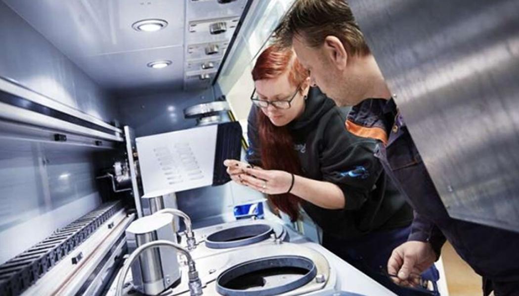 Ovakos roll i Polestar-0-projektet blir att maximalt försöka minska koldioxidavtrycket i råvaruleden. Foto: Ovako.