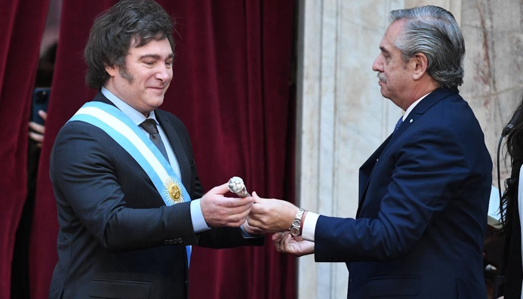 Argentinas regering, ledd av den färgstarke presidenten Javier Milei, flaggar för en mer gruvvänlig politik. Foto: Senado de la Nación Argentina/Wikimedia Commons