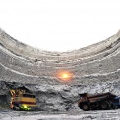 Diamantgruvan Aikhal i Ryssland, en av världens största diamantgruvor.  Foto: Alrosa