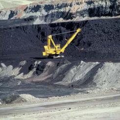 Kolgruva i öppet dagbrott i Wyoming. Foto: Wikimedia Commons