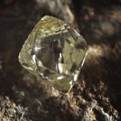 Diamant. Foto: Géry Parent/Wikimedia Commons
