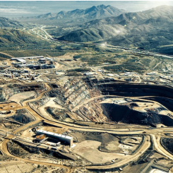 Mountain Pass, USA:s enda gruva för sällsynta jordartsmetaller. Foto: Mountain Materials
