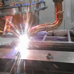 Om några år kan additiv tillverkning med laser och tråd för duplext rostfritt stål vara mogen för skarp industriproduktion. Foto: Procada