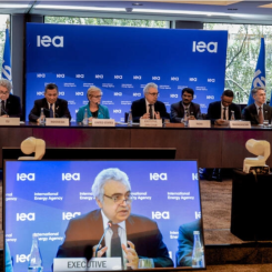 Fatih Birol,  IEA:s verkställande sekreterare, tar till orda. Foto: IEA
