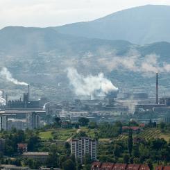 Stålverket i Zenica i Bosnien. Foto: aaProductions - https://www.flickr.com/photos/kushnotangs/14593077517/in/photolist-H8BRt1-eXWoiH-oewfJW-oexkwM/Wikimedia Commons
